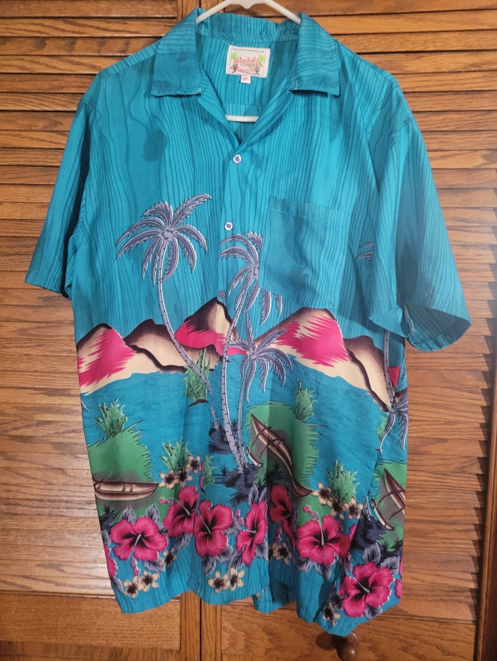Waikiki Vintage Tropical Hawaiian Shirt in Teal with Pink Floral‎ Print Mens XL
